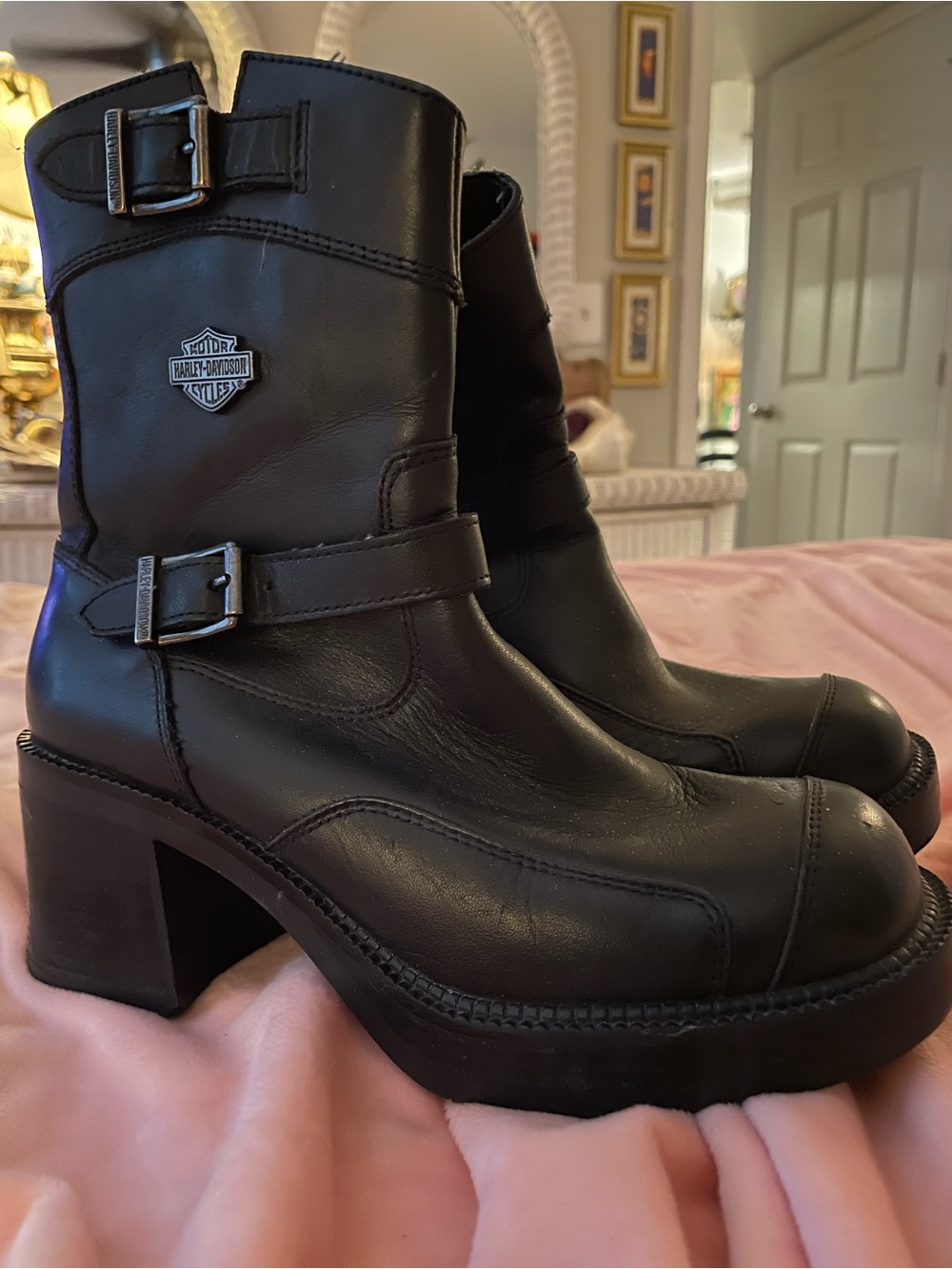 Harley-Davidson Black Leather Buckle Mid-Calf Heeled Boots - Picture 8 of 11